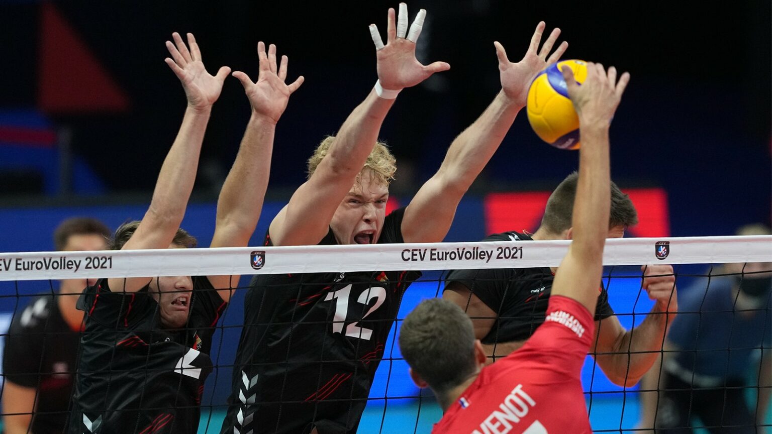 all-about-volleybal-rules-and-how-to-play-this-game